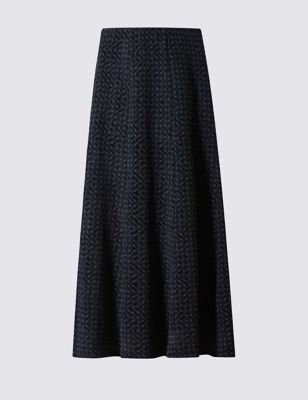 Tailored Fit A-Line Skirt
